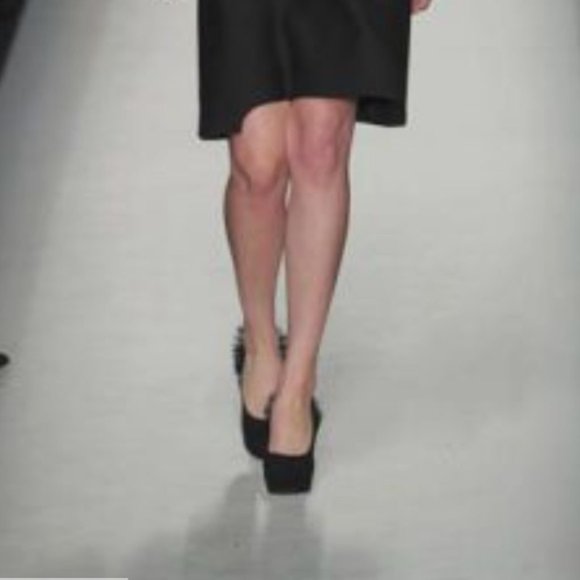 New Yves Saint Laurent runway wool crescent scoop neck bell sleeve mod minidress - Picture 4 of 16